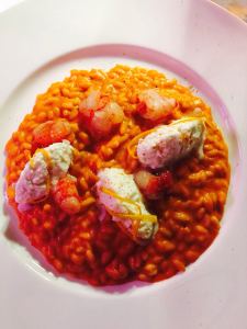 chefs-cup-2018-chef-umberto-de-martino-risotto-con-corallo-di-gambero-rosso-burrata-ed-arancia